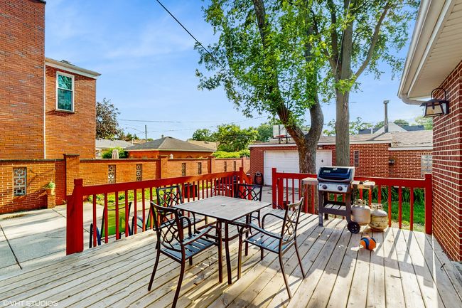 1910 N 76 Th Ct, House other with 4 bedrooms, 3 bathrooms and 5 parking in Elmwood Park IL | Image 25