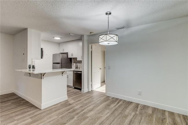 5 - 1172 Breezy Way, Condo with 2 bedrooms, 2 bathrooms and null parking in Sebastian FL | Image 10