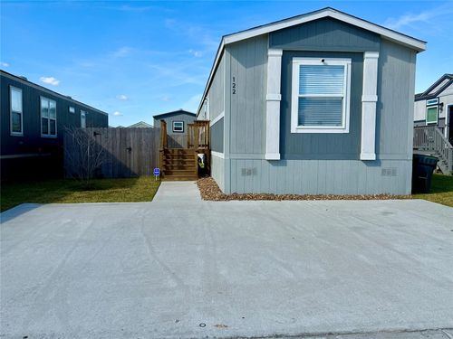 122 Mooney Rd, Pearland, TX, 77581-2332 | Card Image