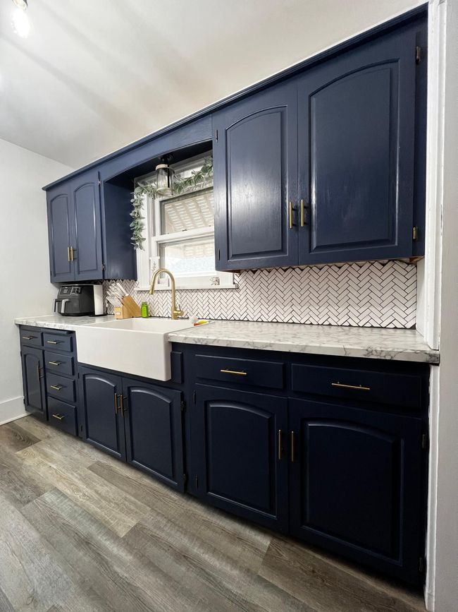 Beautiful Updated Kitchen | Image 10