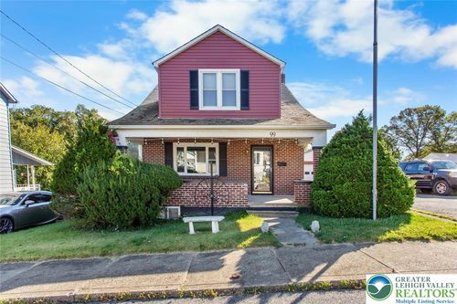 99 Roseto Ave, Roseto, PA, 18013-1341 | Card Image