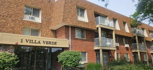 210-1 Villa Verde Dr, Buffalo Grove, IL, 60089-4134 | Card Image