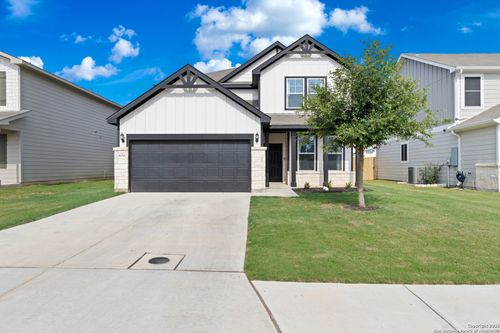 809 Altapass Hls, Seguin, TX, 78155-0075 | Card Image