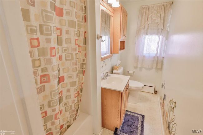 14 B St, House other with 3 bedrooms, 1 bathrooms and null parking in Pen Argyl PA | Image 15