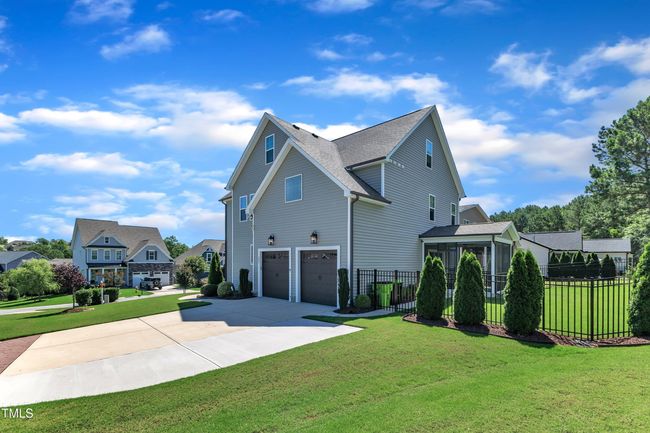 Flat Driveway | Image 46