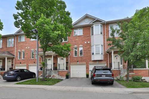 48-1130 Cawthra Rd, Mississauga, ON, L5G4V7 | Card Image