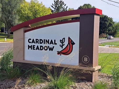 lt16-W251N2464 Valleyview Circle, Pewaukee, WI, 53072 | Card Image