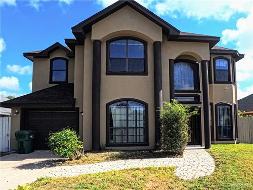 808 Hummingbird Ave, Pharr, TX, 78577-7929 | Card Image