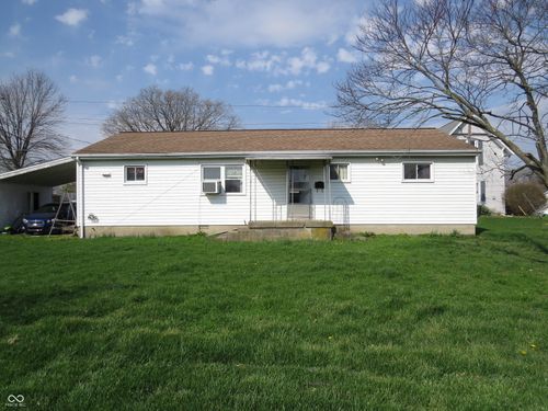 825 Jackson St, Hope, IN, 47246-1113 | Card Image