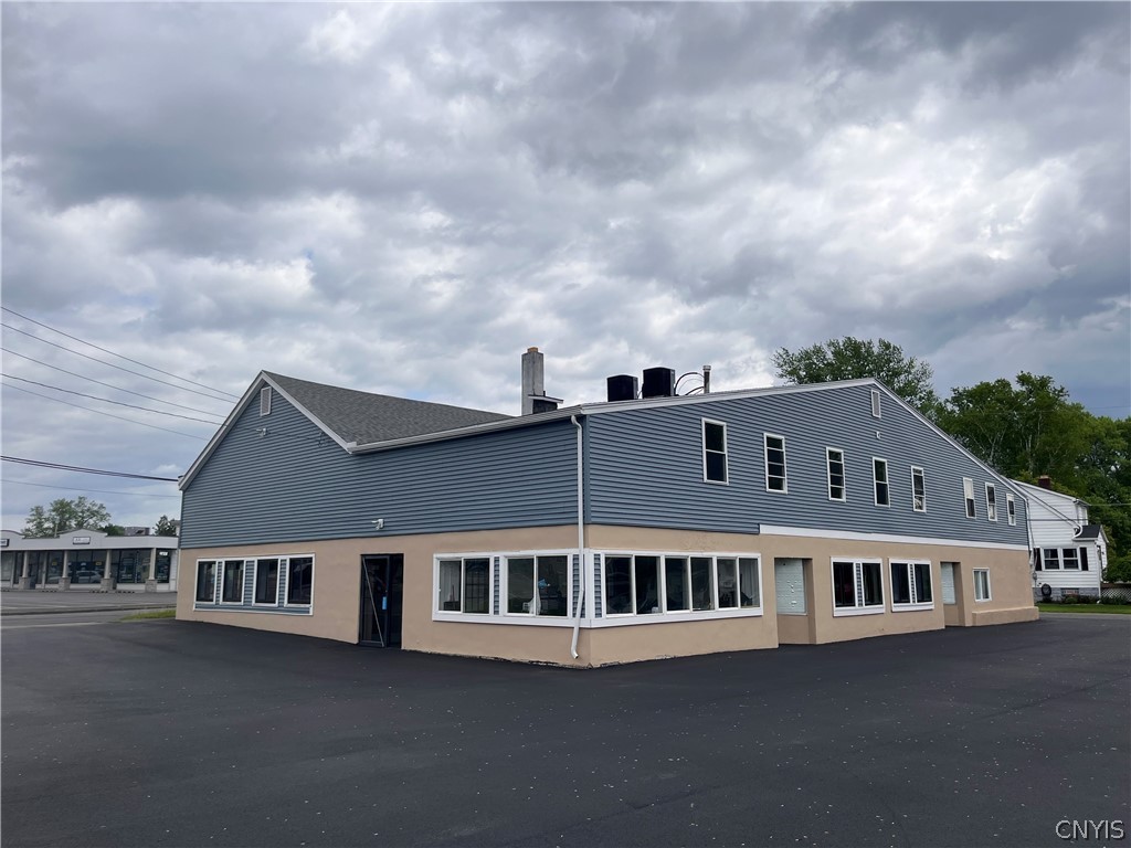 Commercial Sale in Salina