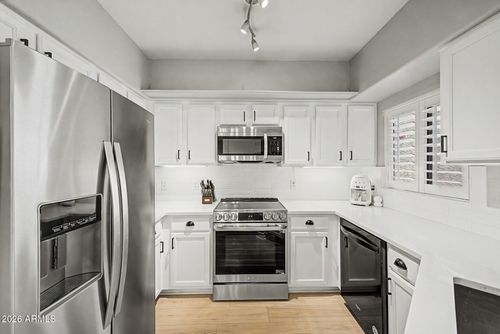 1064-15095 N Thompson Peak Pkwy, Scottsdale, AZ, 85260-2874 | Card Image