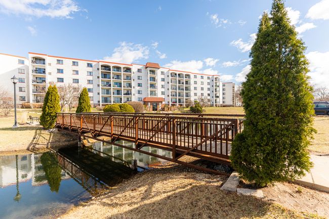 APT-511 - 375 Plum Creek Dr, Condo with 1 bedrooms, 1 bathrooms and 2 parking in Wheeling IL | Image 23