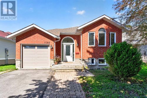 1088 Acadia Dr, Kingston, ON, K7M8V7 | Card Image