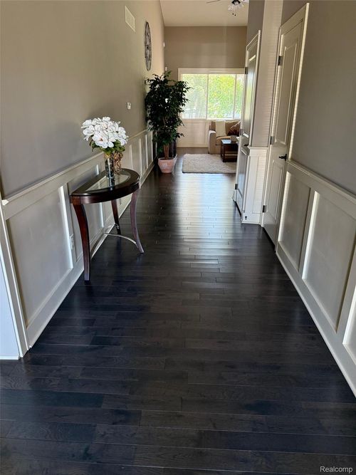 30034 Danvers Dr, Chesterfield, MI, 48051-3936 | Card Image