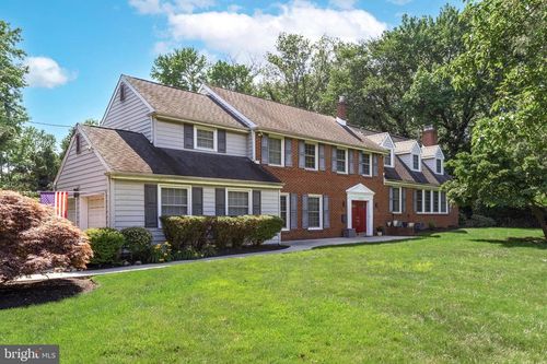 744 Signal Light Rd, MOORESTOWN, NJ, 08057-2117 | Card Image