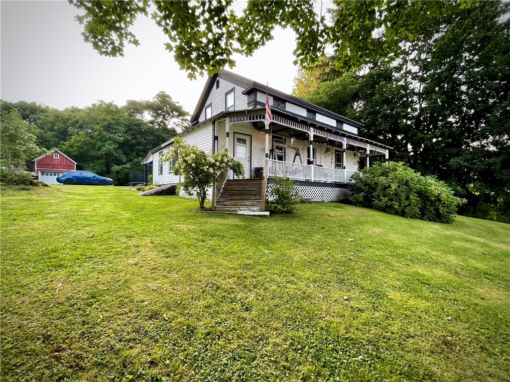 Sykes St, Groton, NY 13073