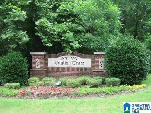 22-7517 Surrey Ln, TRUSSVILLE, AL, 35173-3731 | Card Image