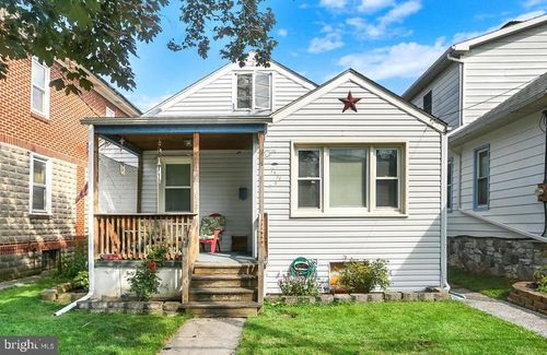 423 Herman Ave, LEMOYNE, PA, 17043-1943 | Card Image