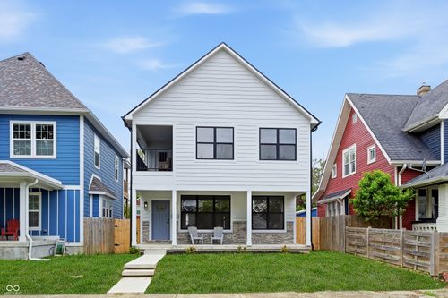 220 Eastern Ave, Indianapolis, IN, 46201-3206 | Card Image
