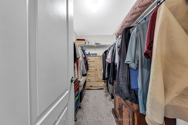 123 Luzon Ave, Home with 3 bedrooms, 3 bathrooms and 2 parking in Markham ON | Image 32