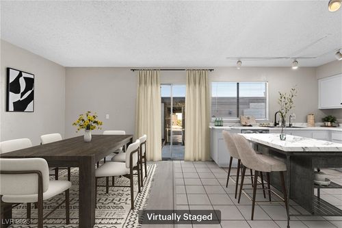 3301 Fairview Ln, Las Vegas, NV, 89121-5710 | Card Image