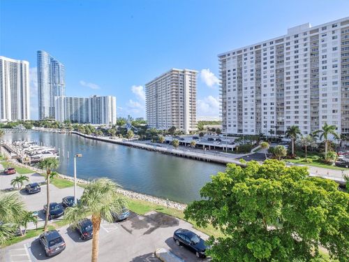 523-400 Kings Point Dr, Sunny Isles Beach, FL, 33160-4734 | Card Image
