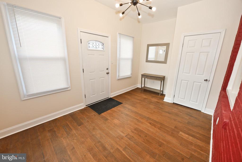 Residential in PHILADELPHIA 5