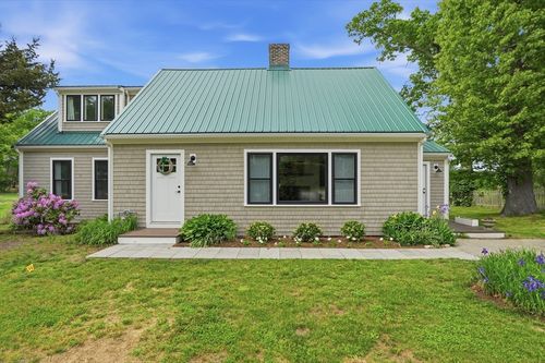 300 Gannett Rd, Scituate, MA, 02066-1211 | Card Image