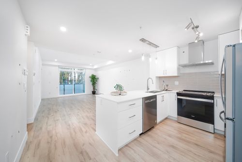 30-6328 King George Blvd, Surrey, BC, V3X0L4 | Card Image