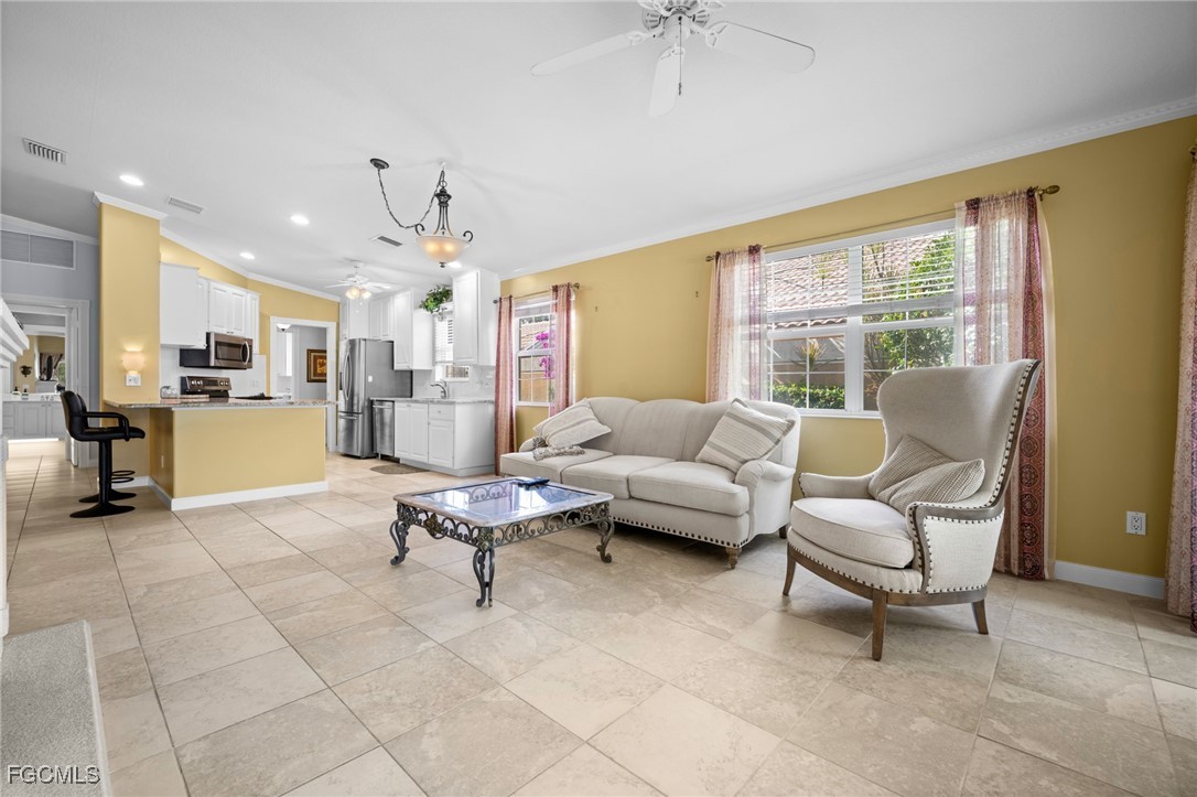 Residential Lease in Naples 4