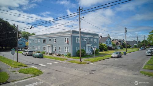 301 W 3rd St, Aberdeen, WA, 98520-5023 | Card Image