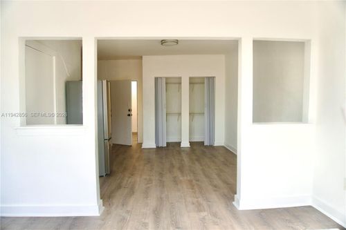 apt-327-501 Sw 6th Ct, Miami, FL, 33130-2653 | Card Image