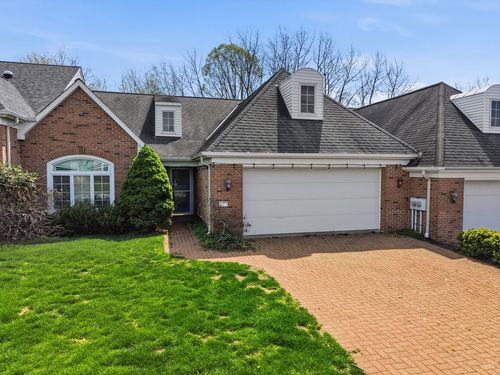 327 Hidden Falls Court, Fox Chapel, PA, 15238 | Card Image