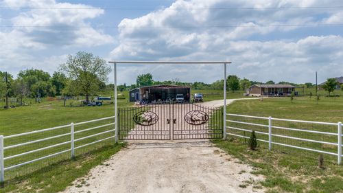 266 Fcr 1031, Wortham, TX, 76693-4636 | Card Image