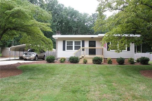 2524 New Garden Rd E, Greensboro, NC, 27455-1823 | Card Image