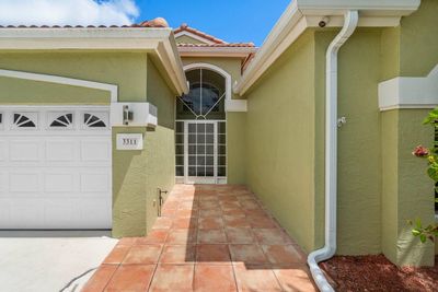 3311 Fairway Oaks Trail, House other with 3 bedrooms, 2 bathrooms and null parking in Stuart FL | Image 2