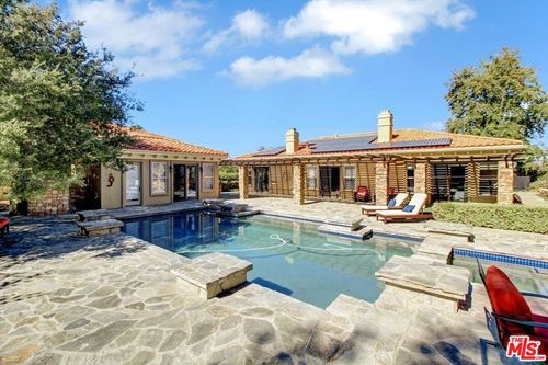2860 Dewdrop Pl, Westlake Village, CA, 91362-5159 | Card Image