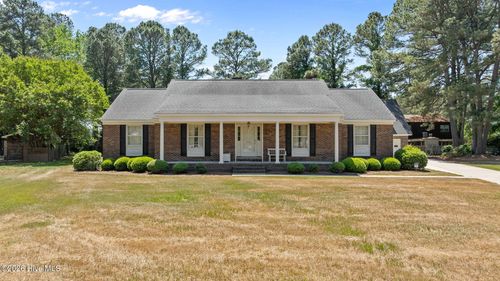 501 Pineneedles Ct, Goldsboro, NC, 27534-4231 | Card Image