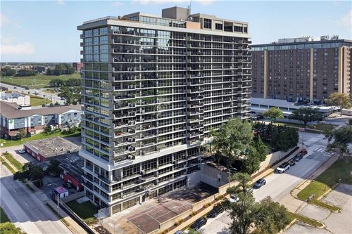 405-600 Admiral Blvd, Kansas City, MO, 64106-1557 | Card Image