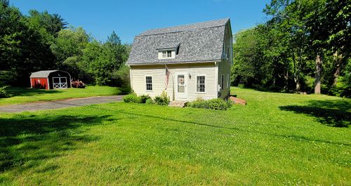 425 E Cotton Hill Rd, New Hartford, CT, 06057-3509 | Card Image