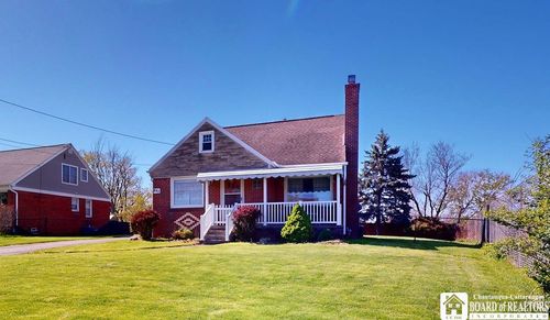 645 Mapleview Rd, Cheektowaga, NY, 14225-1737 | Card Image