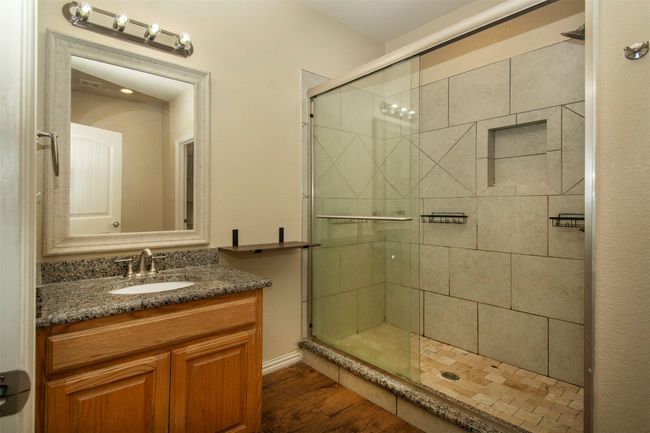 704 E Bullock St, House other with 3 bedrooms, 2 bathrooms and null parking in Denison TX | Image 16
