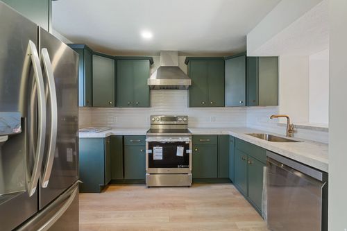 601 N 200 W, Heber City, UT, 84032-1447 | Card Image