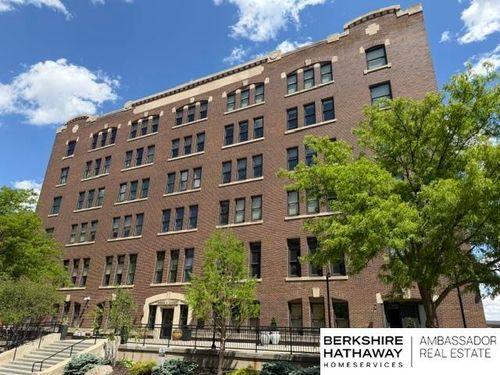 410-105 S 9th St, Omaha, NE, 68102-1146 | Card Image