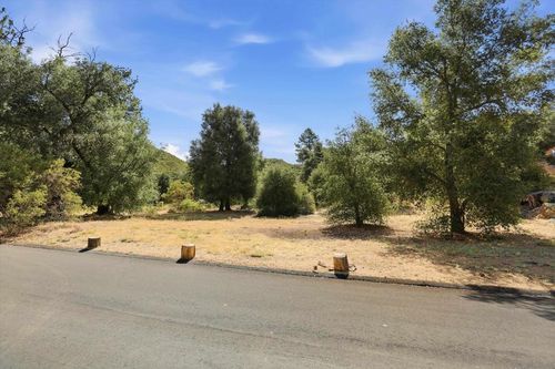 8505 Foothill Blvd, Pine Valley, CA, 91962-4025 | Card Image