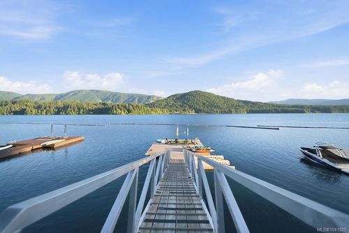 8898 Palmer Way, Lake Cowichan, BC, V0R2G0 | Card Image