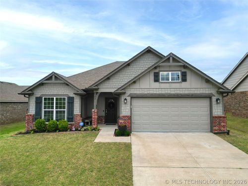 7316 S Joshua Ave, Broken Arrow, OK, 74011-7885 | Card Image