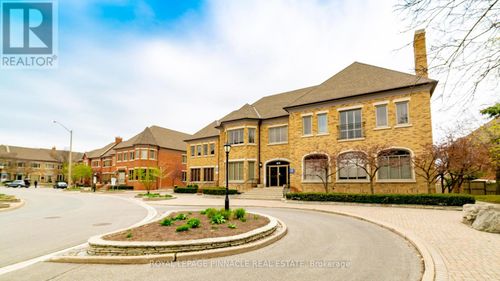 55-300-55 Village Centre Pl, Mississauga, ON, L4Z1V9 | Card Image