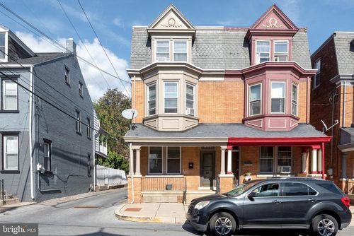 125 N 4th St, COLUMBIA, PA, 17512-1143 | Card Image