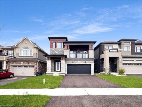 14 Brewis St, Paris, ON, N3L0L2 | Card Image